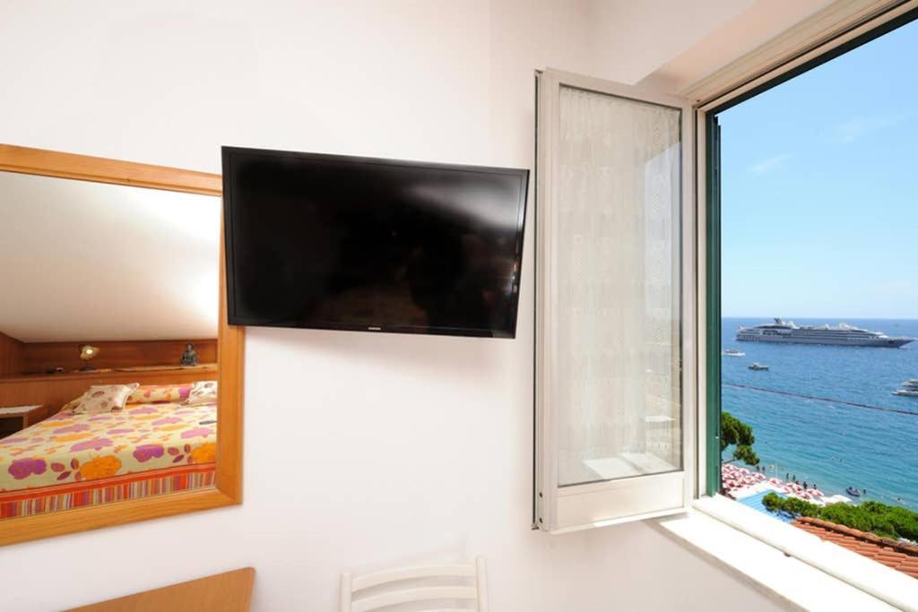 Mamma Rosanna - Apartment In Amalfi With Terrace Buitenkant foto