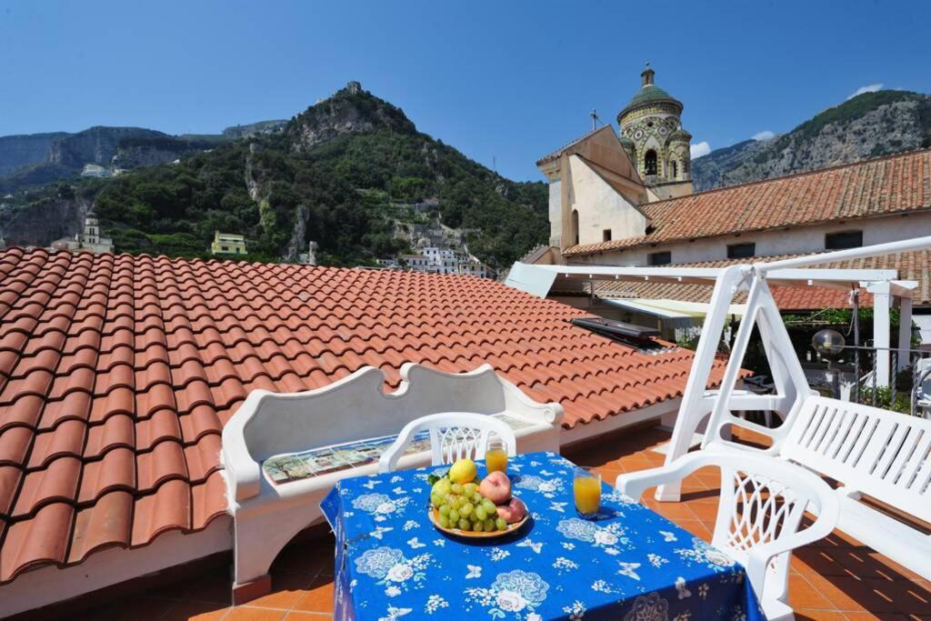 Mamma Rosanna - Apartment In Amalfi With Terrace Buitenkant foto