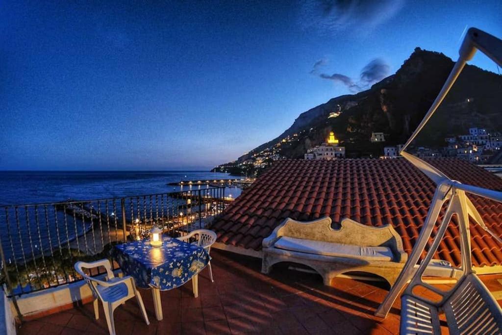 Mamma Rosanna - Apartment In Amalfi With Terrace Buitenkant foto