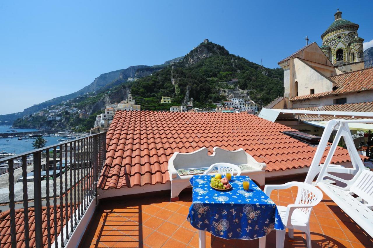 Mamma Rosanna - Apartment In Amalfi With Terrace Buitenkant foto