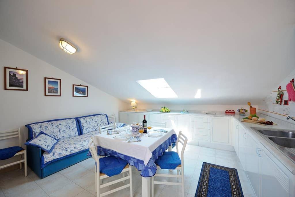 Mamma Rosanna - Apartment In Amalfi With Terrace Buitenkant foto